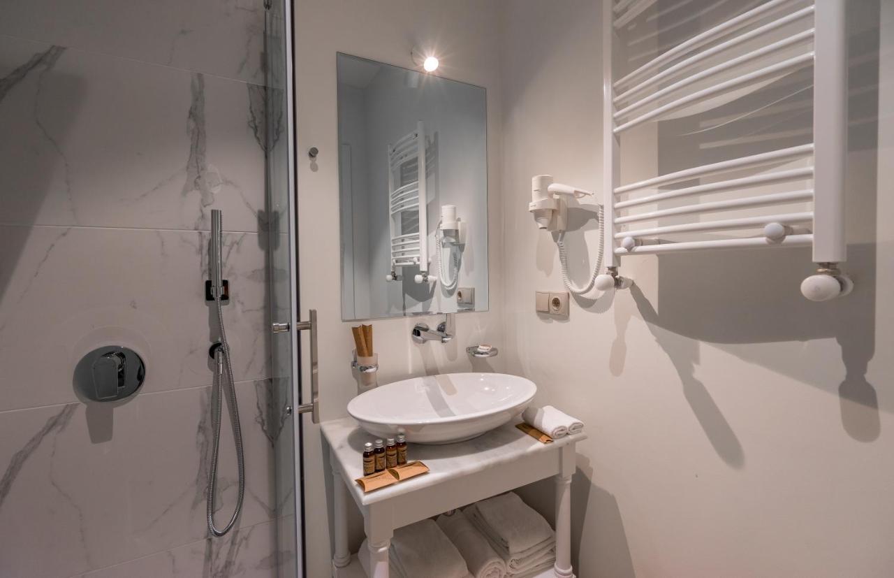 Europe Hotel Тбилиси Экстерьер фото