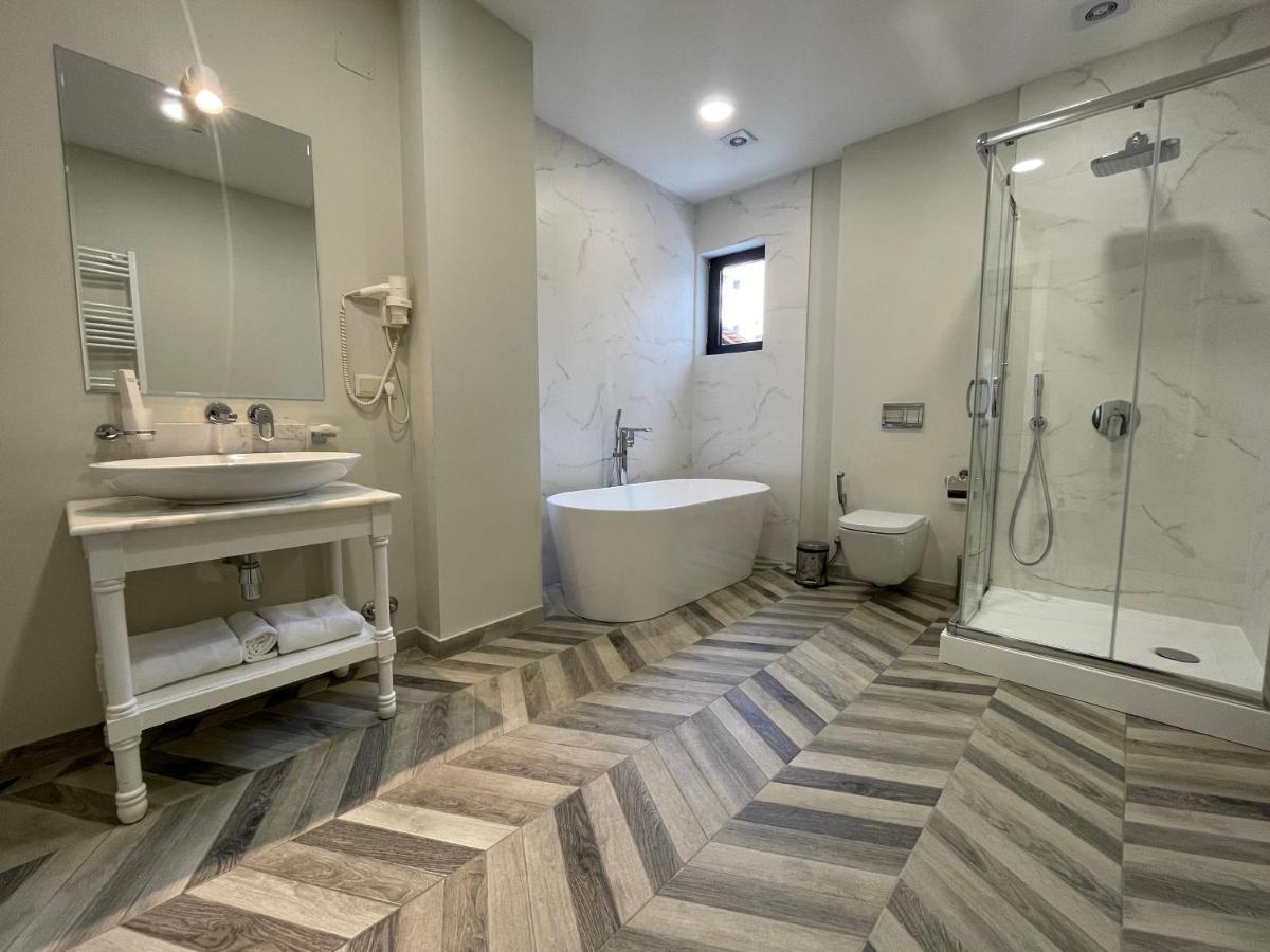 Europe Hotel Тбилиси Экстерьер фото